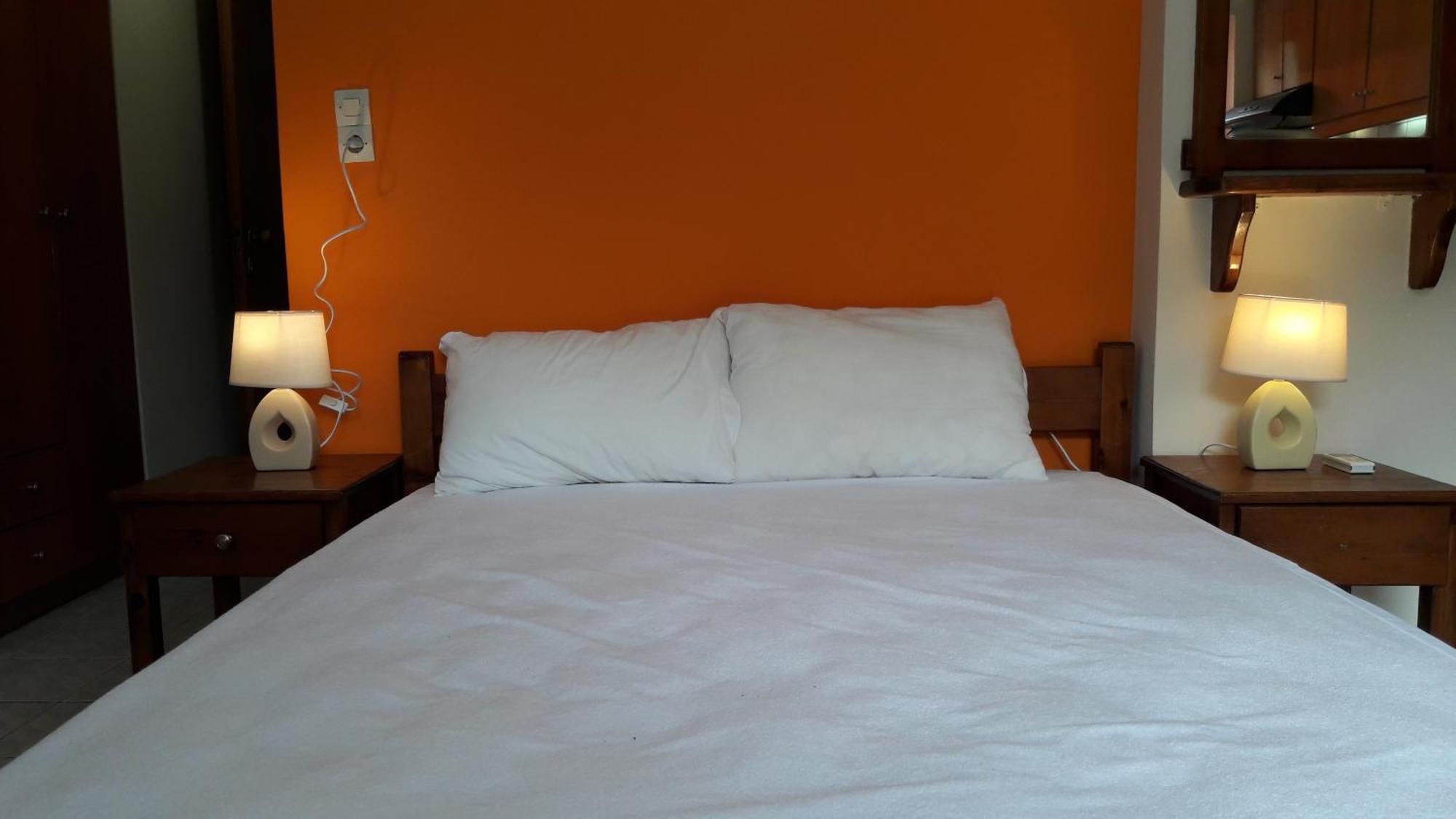 Orange Fodele Apartman Szoba fotó